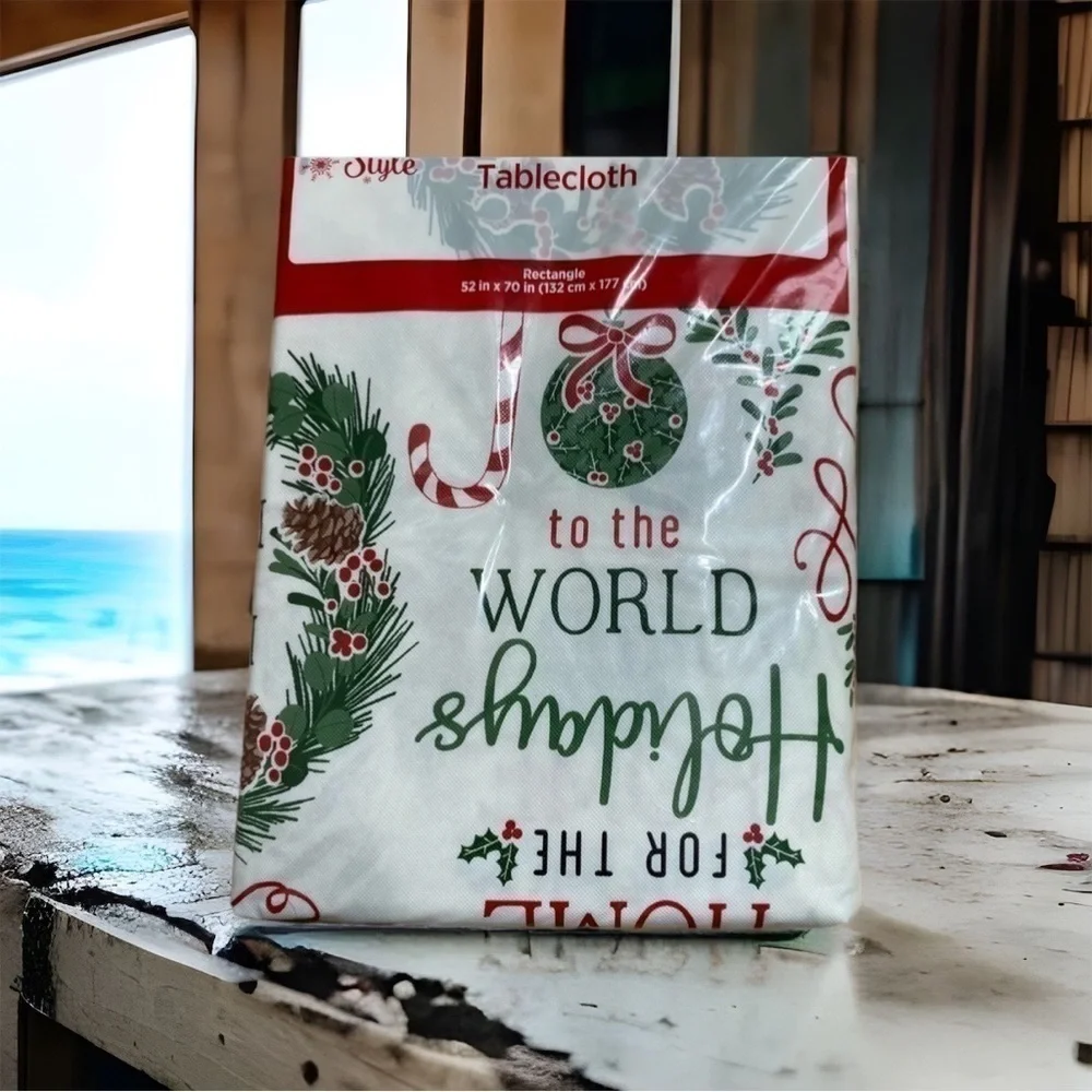 Joy to the World Wreath Table Cloth NWT Rectangle 52x70 Christmas Holiday